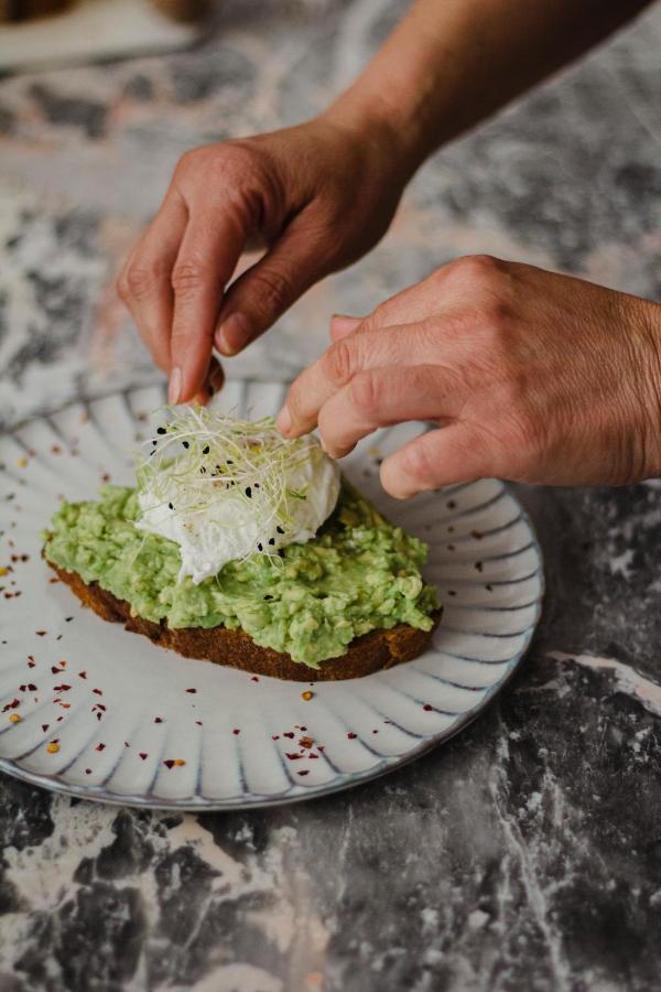 Kai 36 - Hotel Zwischen Fels Und Fluss กราซ ภายนอก รูปภาพ Avocado toast