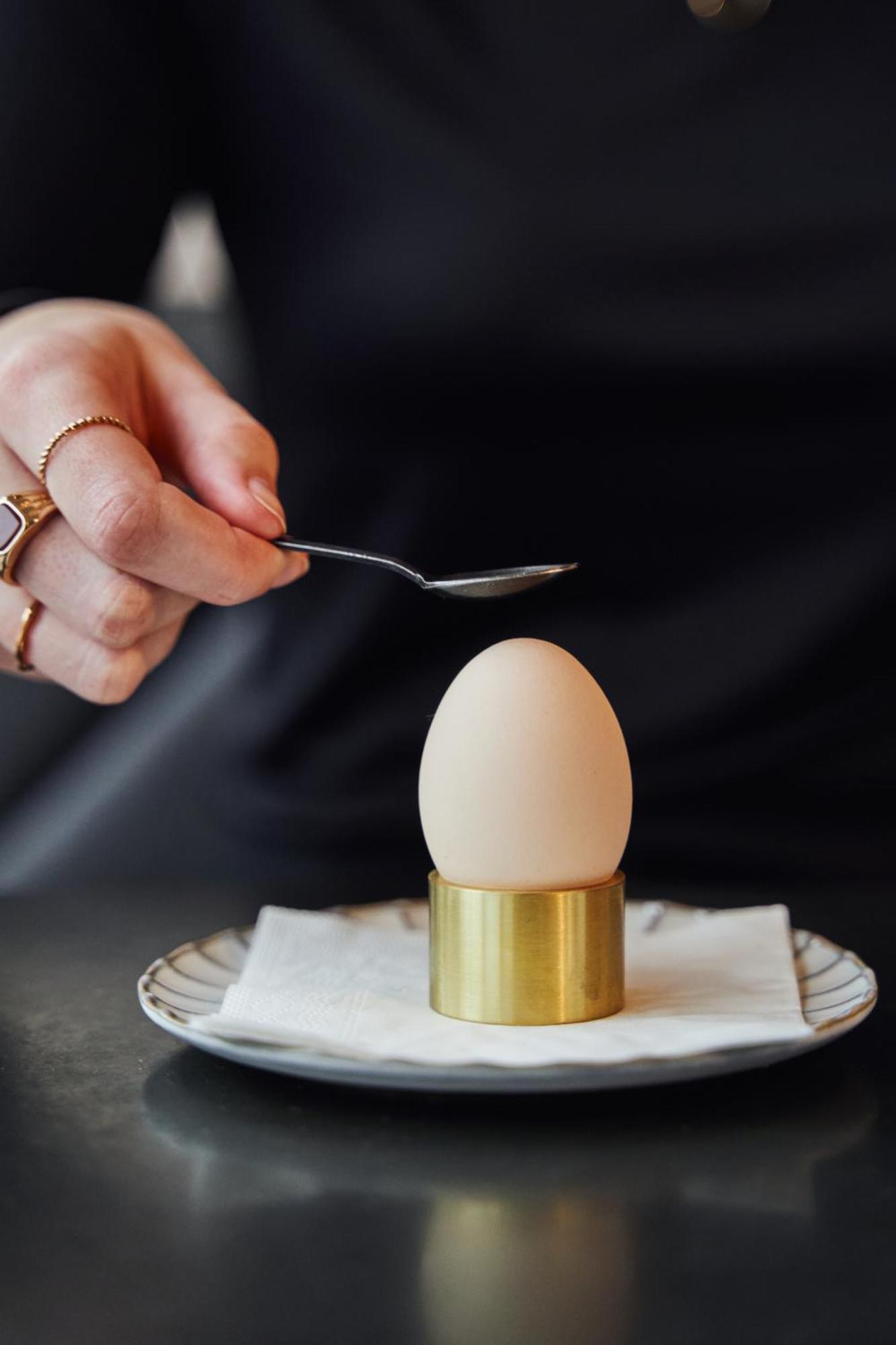 Kai 36 - Hotel Zwischen Fels Und Fluss กราซ ภายนอก รูปภาพ A hard-boiled egg